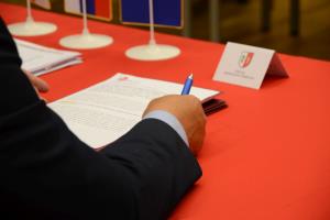 Neimenovana priloga 00286